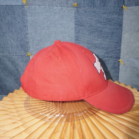 OSFA - Vintage Y2K red carpet car wash embroider puff hat - Picture 4 of 6